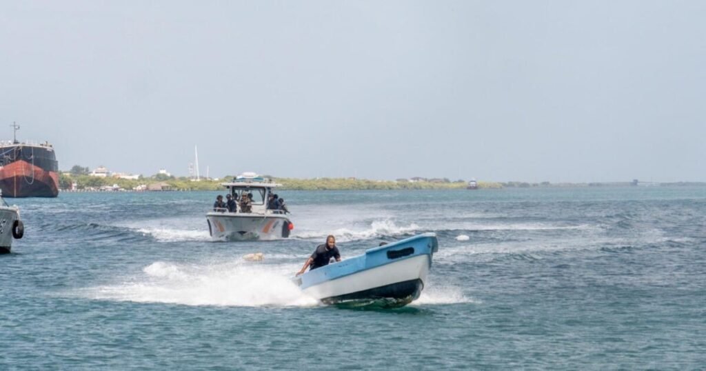 Ejercicios navales con apoyo de EE.UU. muestran avances, pero dejan abierta la prueba de la vigilancia marítima