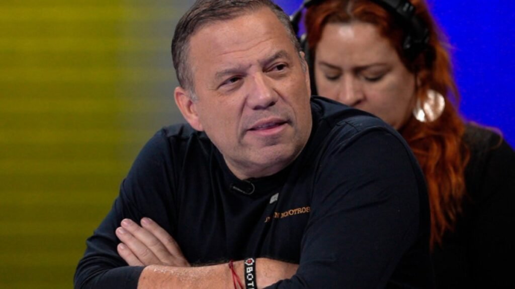 Acusan a candidato colombiano por violencia intrafamiliar y se agrava el choque con su discurso de fuerza
