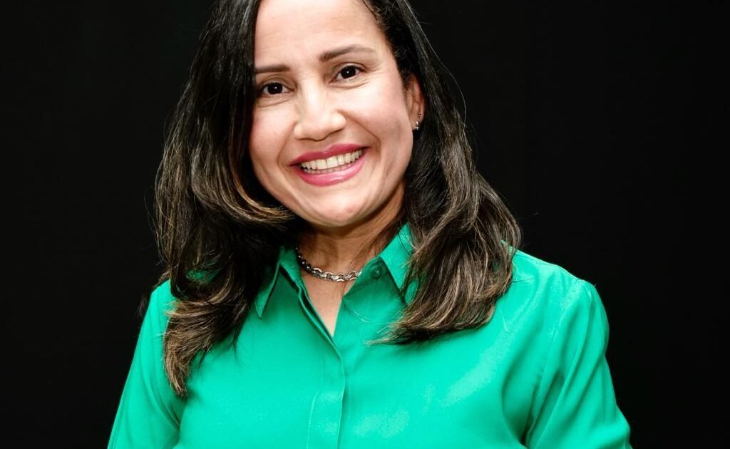 Fuerza del Pueblo critica la política social del Gobierno y ve distancia con los sectores vulnerables