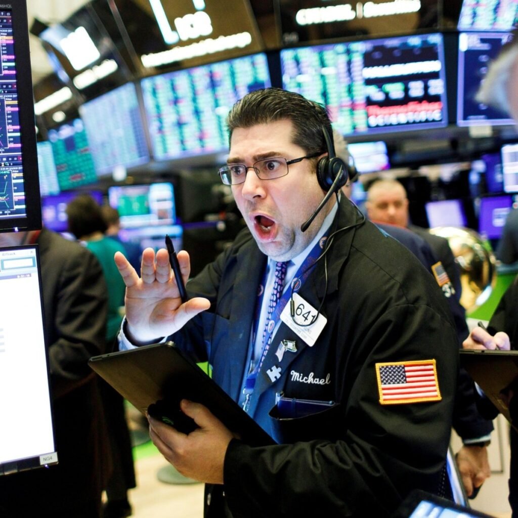 Wall Street marca nuevos máximos mientras persisten dudas sobre la economía de EE.UU. tras el alivio con Irán