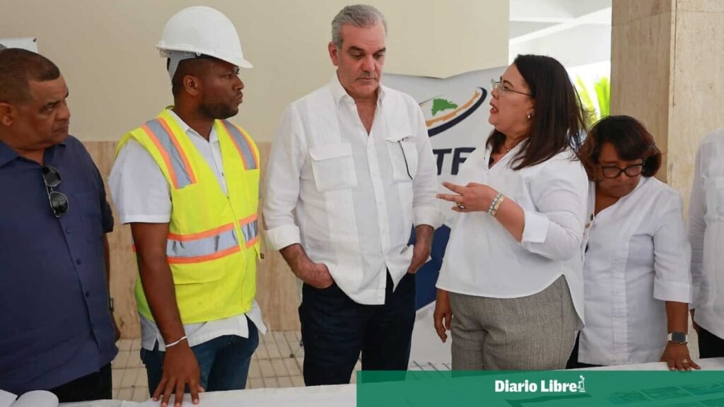 Abinader revisa la obra del Hotel Escuela Guarocuya con el muelle aún pendiente de licitación