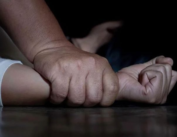 Caso de violencia en Gascue mantiene en espera la medida de coerción contra imputado