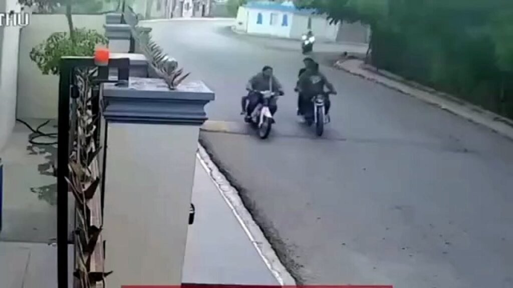 Asalto captado por cámaras a mujer que iba con una niña vuelve a poner el foco en la seguridad en Esperanza