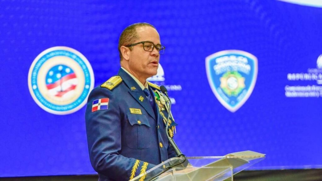 A los 100 días, director de la Policía defiende su gestión con promesas de transformación y llamado a la vigilancia ciudadana