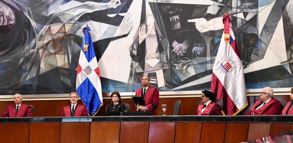 TC tumba estructura disciplinaria creada por ley del Colegio de Abogados y reabre debate sobre controles institucionales