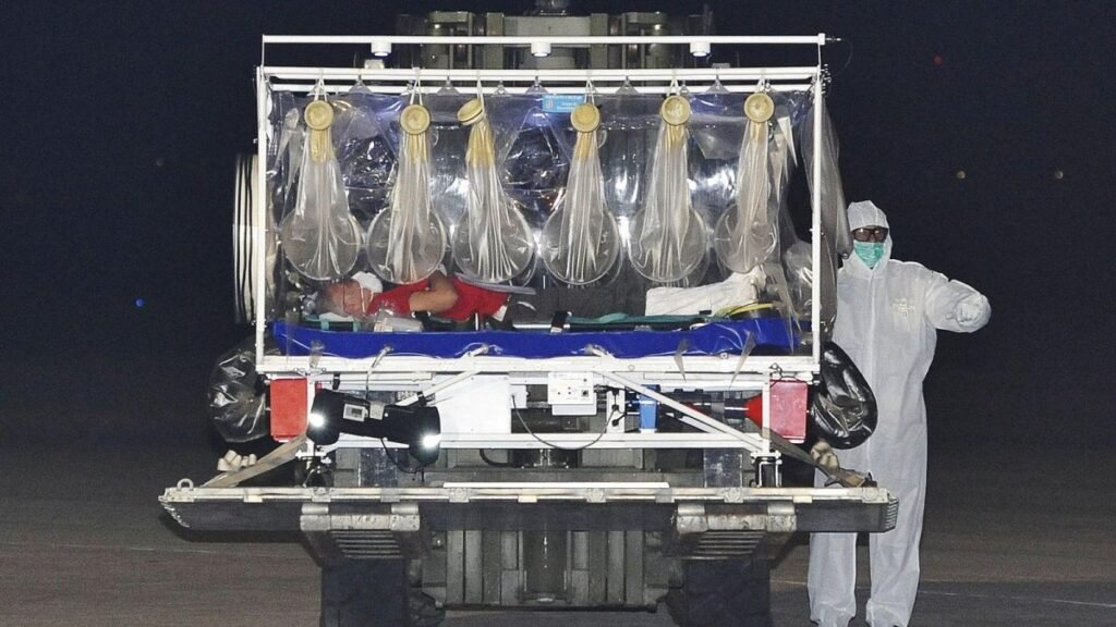 Italia pone en aislamiento un caso sospechoso de ébola y activa sus controles sanitarios