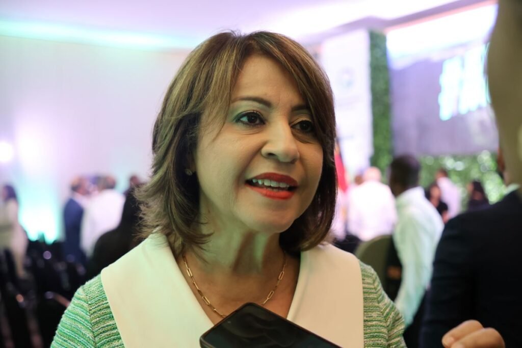 ABA cuestiona el alza al impuesto sobre transferencias y cheques