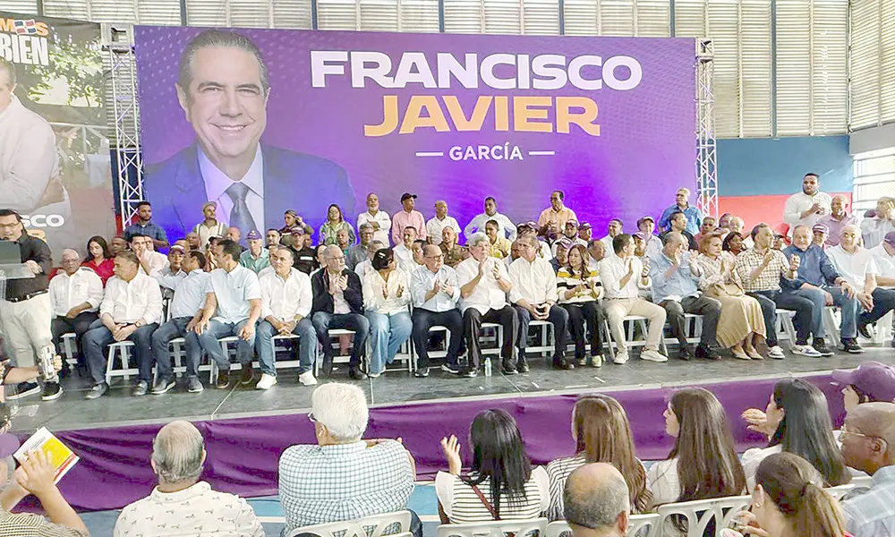 Francisco Javier moviliza al PLD en Santiago con llamado a escuchar al país