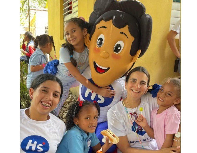 Ocoa: más de 110 escolares despiden el año con una jornada centrada en valores y apoyo comunitario