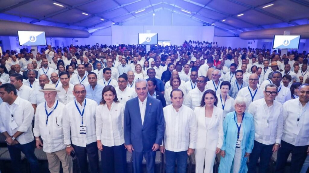 Abinader reordena al PRM con la mira en 2028 y reabre el debate sobre resultados de gestión
