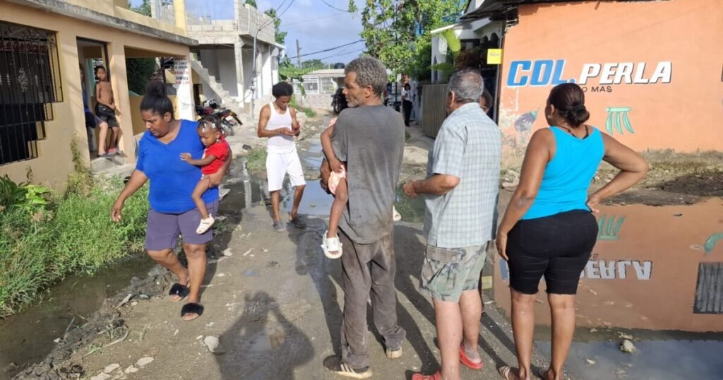 Los Trinitarios mantiene su reclamo por cañada y calles en ruinas tras años de promesas incumplidas