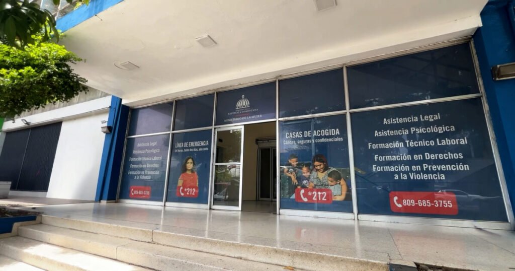 Piden a los medios sumar líneas de ayuda en coberturas sobre violencia de género
