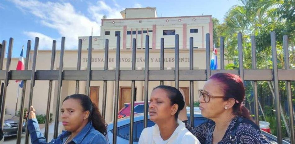 Tribunal de Santiago impone cuatro años a adolescente por la muerte de Noel Cabrera Rubiera