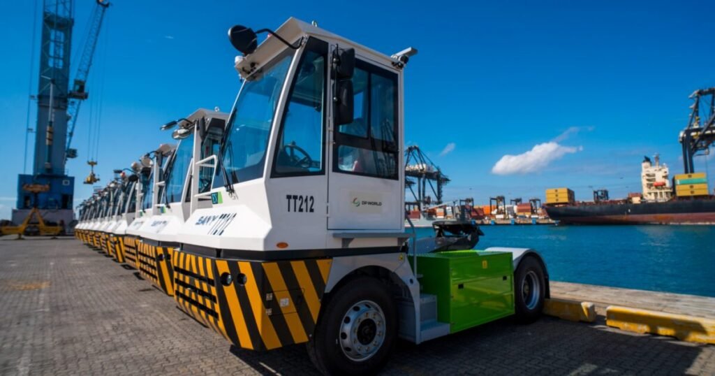 DP World supera su meta de electrificación y vuelve a poner bajo la lupa la modernización logística