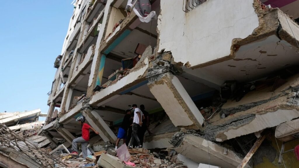 Más de 50 mil venezolanos siguen sin ser ubicados mientras el poder anuncia comisiones tras los terremotos
