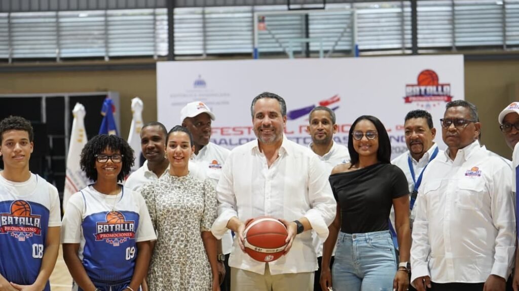 Inefi lanza la “Batalla de las Promociones” en Santo Domingo Este con 12 becas para el campeón