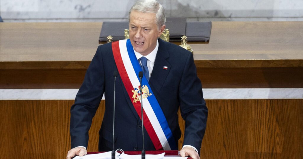 Kast reconoce el costo de su ajuste y asegura que mantendrá intactas las ayudas sociales