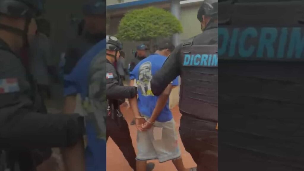 Capotillo: recuperan parte del botín tras el robo en una joyería y arrestan a un exempleado