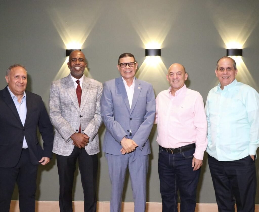 Ricardo Nieves pide sostener la ética y la profesionalidad en el deporte