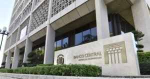Remesas suben a US$5,170.1 millones, pero el impulso vuelve a depender de la diáspora y del contexto externo