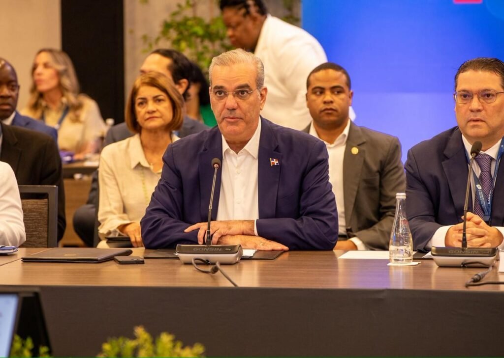Abinader pide reactivar el foro Cariforo-UE y advierte que no puede volver a pasar una década sin reunirse