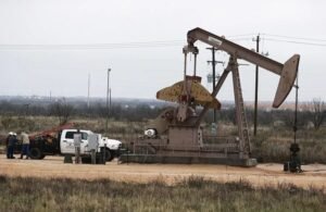 El WTI retrocede en medio de la incertidumbre por Ormuz y las conversaciones con Irán