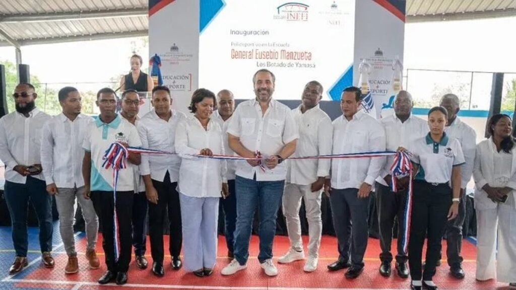 INEFI lleva nuevas obras a Monte Plata y vuelve la pregunta por el rezago deportivo