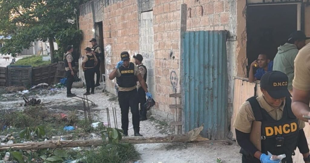 Diez arrestos y más de 1,400 gramos ocupados exponen persistencia del microtráfico en Verón-Punta Cana
