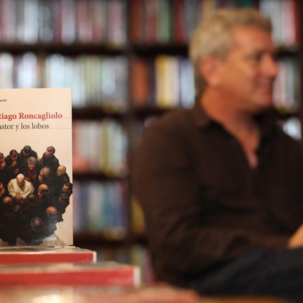 Libro sobre León XIV pone el foco en abusos eclesiales y en la necesidad de vigilancia institucional