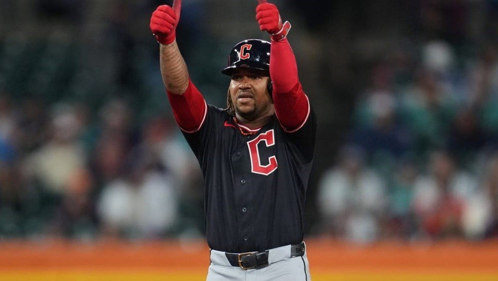 Ramírez retorna a la alineación de Cleveland y deja al descubierto su falta de pegada