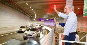 Abinader abre el túnel de Plaza de la Bandera y exhibe una apuesta de RD$3,300 millones para mover el tránsito