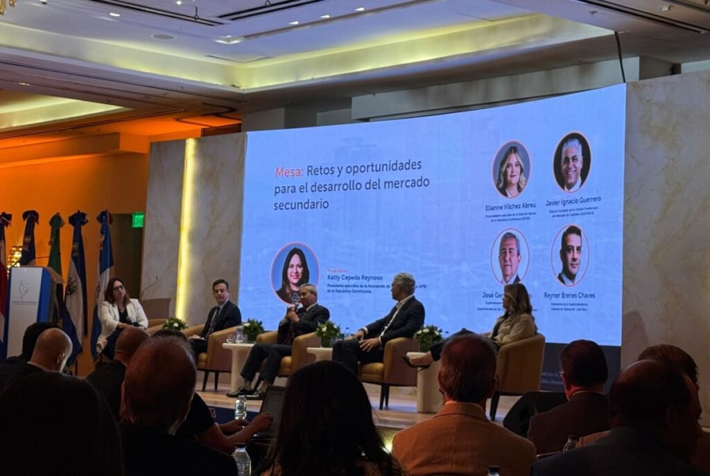Reguladores alertan por el avance de los “finfluencers” y el vacío de control sobre la inversión en redes