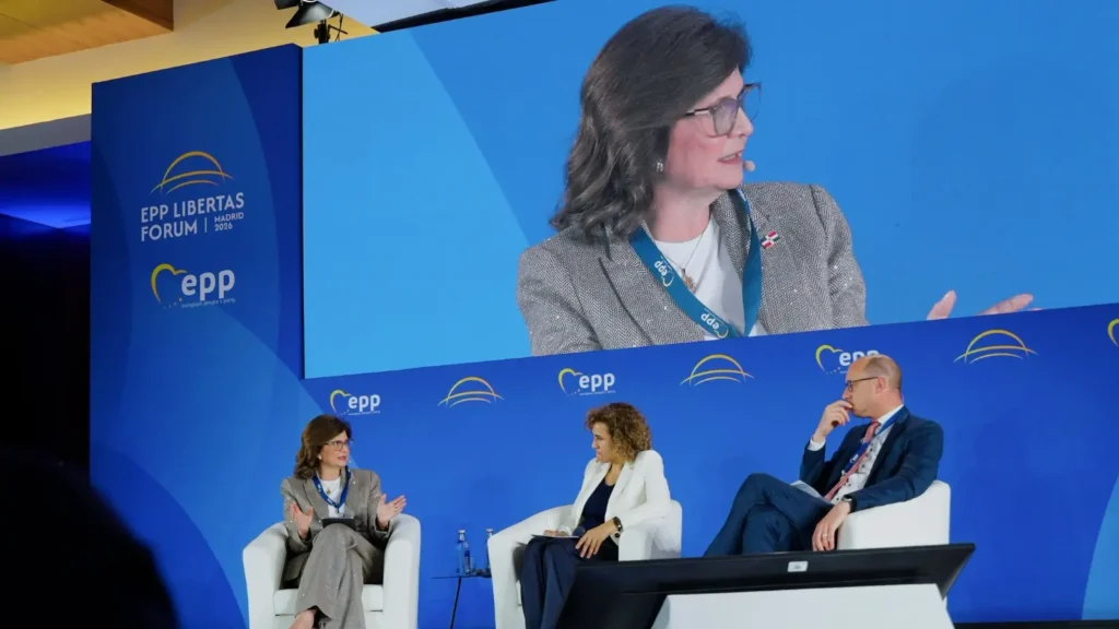 Peña advierte en Madrid sobre la corrupción y vuelve a colocar al Gobierno bajo examen