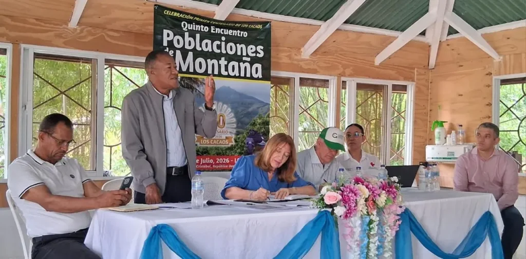 Los Cacaos culmina su centenario con gran asistencia y deja abierta la exigencia de resultados para la comunidad