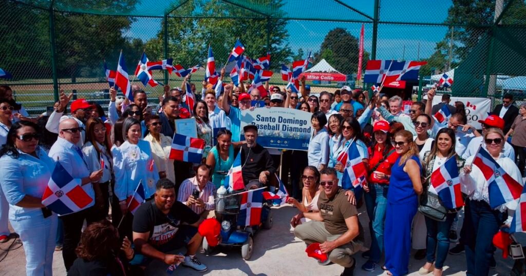 Toronto estrena el Santo Domingo Baseball Diamond con una larga huella comunitaria detrás