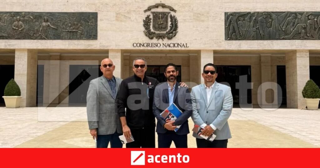 Cirujanos piden al Congreso corregir el Código Penal por sus efectos en la práctica médica