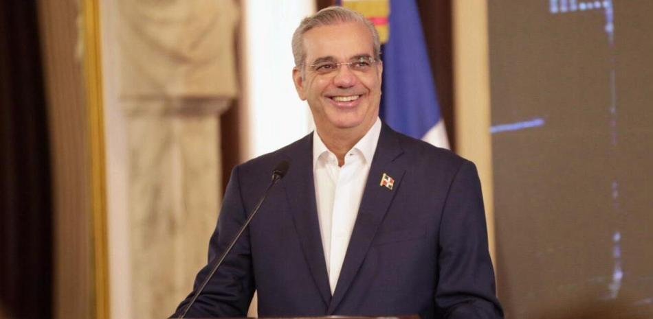 Abinader cumple la mitad de su segundo mandato entre avances macroeconómicos y reformas aún pendientes