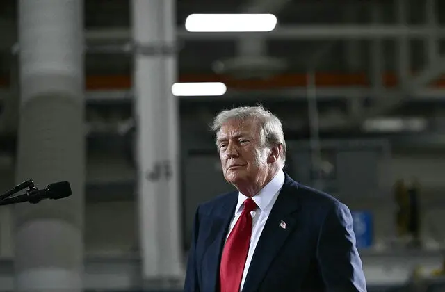 Trump vuelve a agitar la disputa por Groenlandia con un gesto en Truth Social