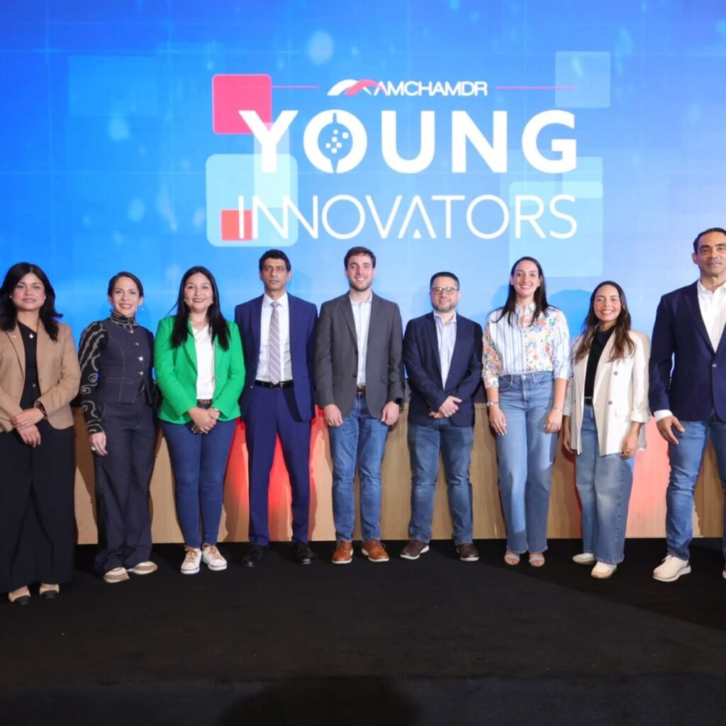 Amchamdr reúne a emprendedores y empresas en Young Innovators y refuerza el debate sobre el respaldo al sector