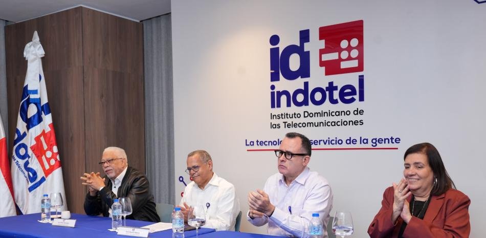 Indotel lleva al Congreso una nueva ley de telecomunicaciones en medio de la presión por actualizar reglas pendientes