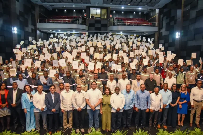 La SIE eleva a 5,837 los técnicos certificados y refuerza la presión por fiscalizar la seguridad del sistema eléctrico