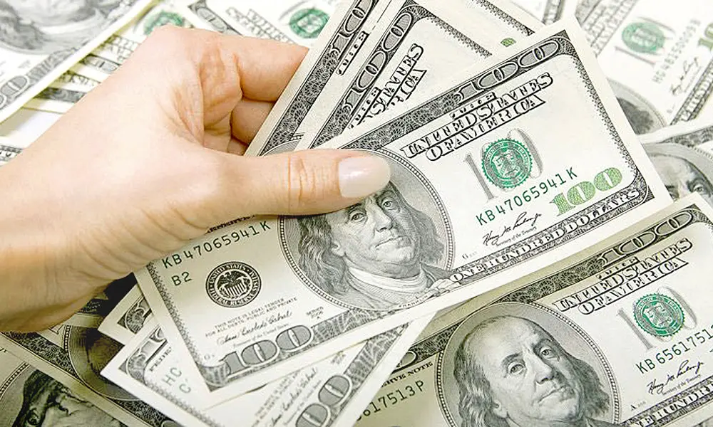 Las remesas suman US$7,316.4 millones hasta julio y vuelven a sostener a la economía dominicana