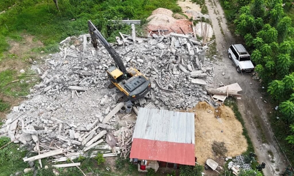 Medio Ambiente frena dos obras ilegales junto al río Maimón al comprobar que seguían dentro de la franja protegida