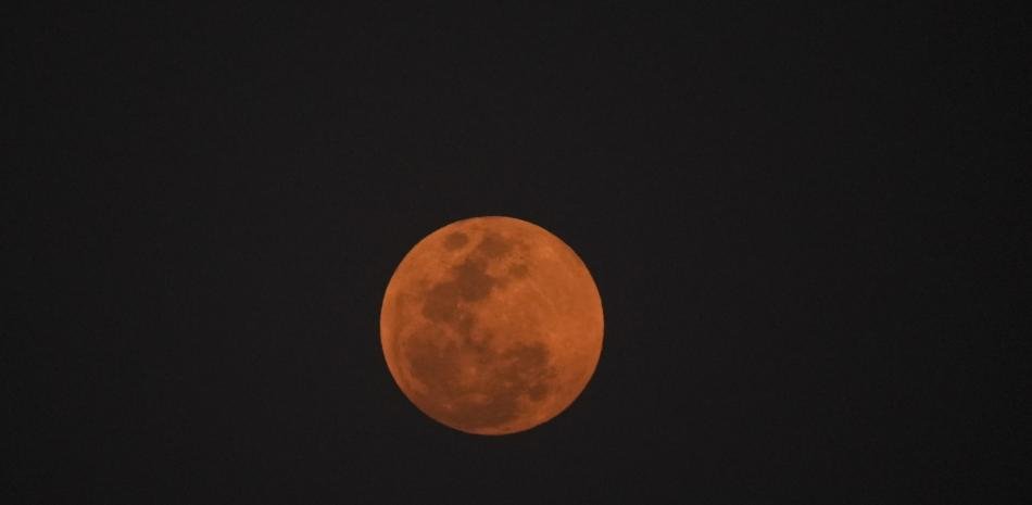Eclipse lunar parcial podrá verse esta noche en República Dominicana