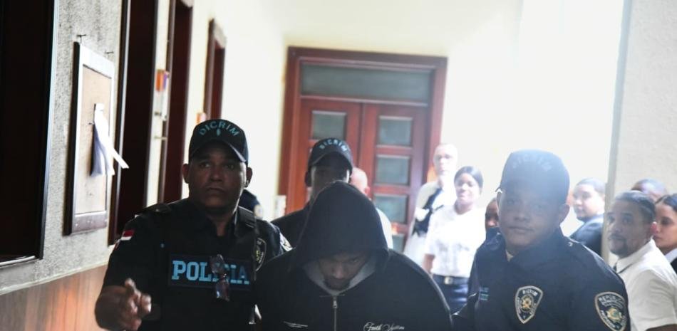 Aplazamiento en caso Los Praditos prolonga la espera de respuestas sobre la muerte de Emmanuel Contreras Medina