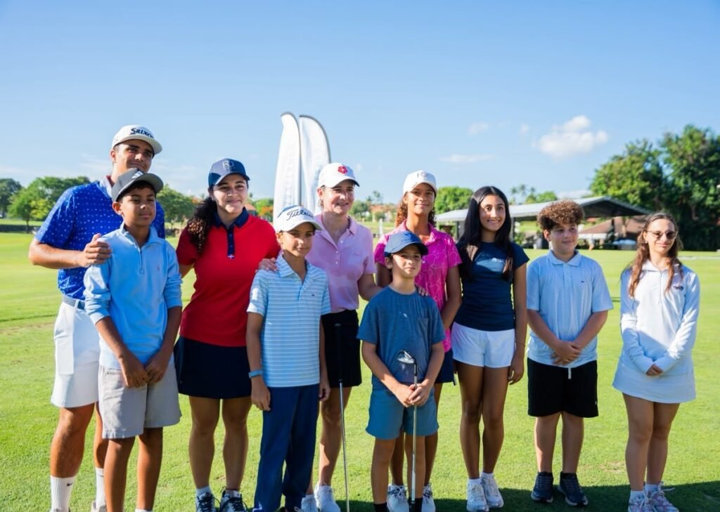 David Collado encabeza acto promocional con Lorena Ochoa en Casa de Campo mientras el foco oficial vuelve al turismo de élite