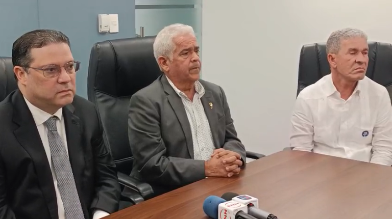 Anadegas mantiene pagos con tarjeta mientras sigue sin cerrarse una salida al conflicto por comisiones