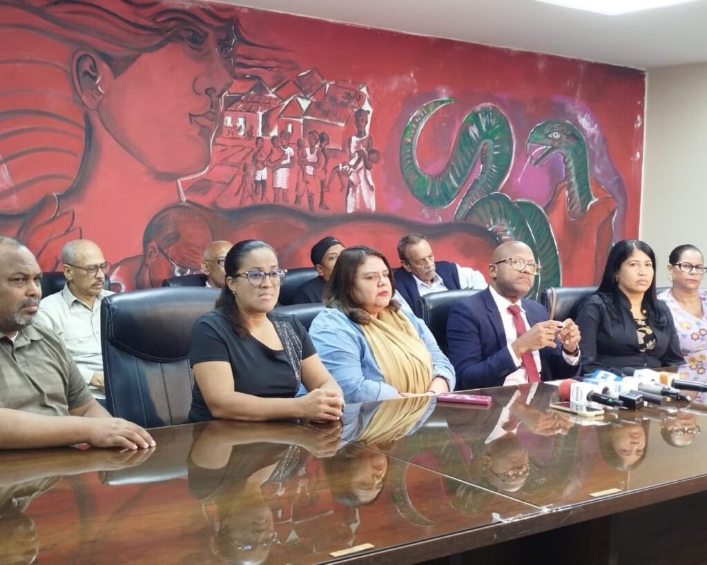 Caso SeNaSa 2.0 eleva presión por controles mientras el CMD se limita a vigilar el proceso