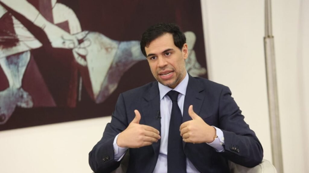 Salcedo pospone su definición para 2028 y centra al PRM en la gestión de Abinader