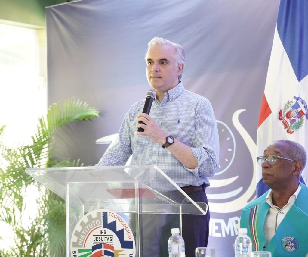De Camps reivindica la educación técnica en Dajabón y deja sobre la mesa el reto de convertir el discurso en oportunidades reales